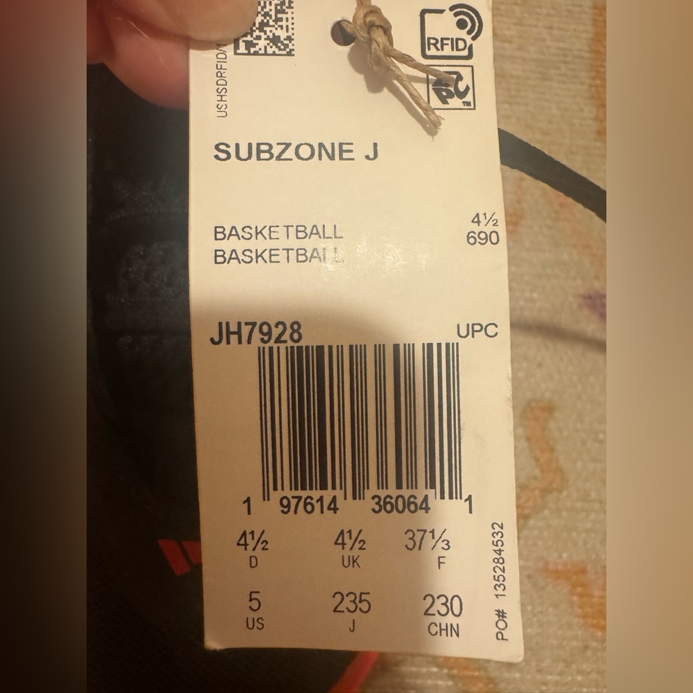 Adidas Subzone Basketball Shoe Youth - Picture 10 of 10